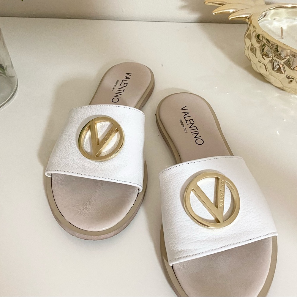 Valentino Sandals 🌹